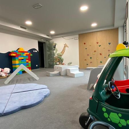 Apartament Magma Z Basenem Morska Klifowa Rewal Extérieur photo