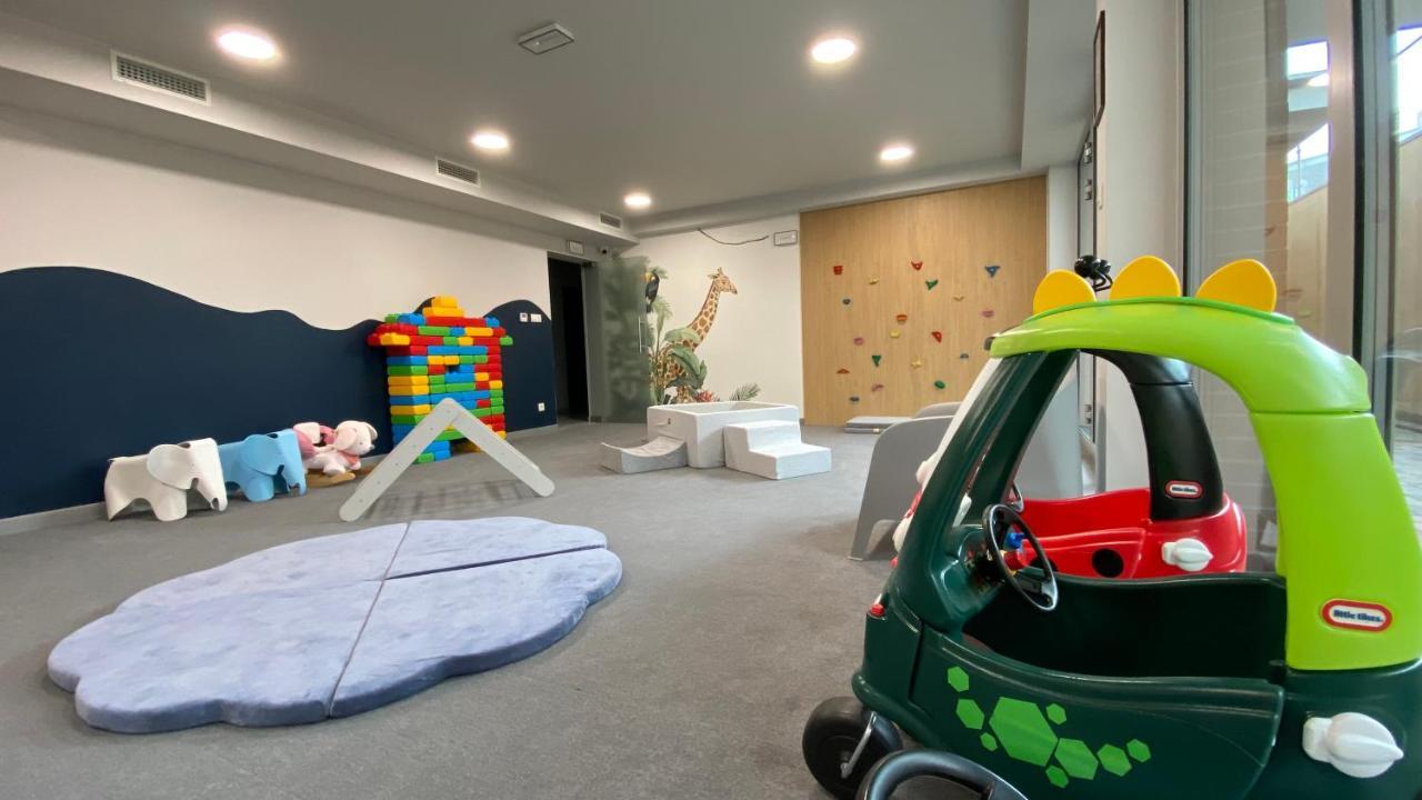 Apartament Magma Z Basenem Morska Klifowa Rewal Extérieur photo